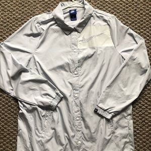 Nike collared windbreaker